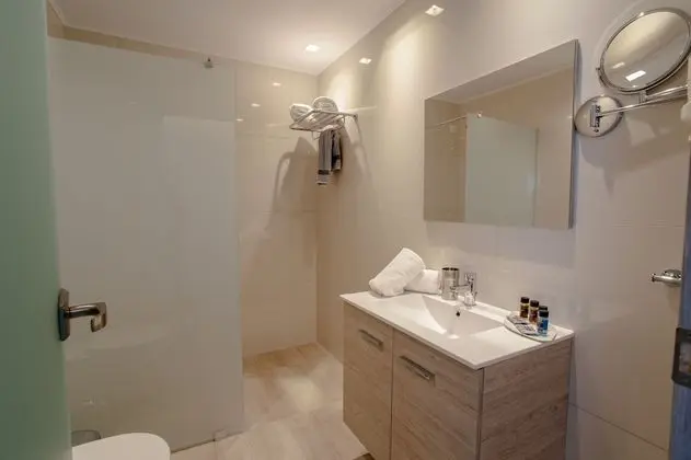 Deluxe Stüdyo, Deniz Manzaralı