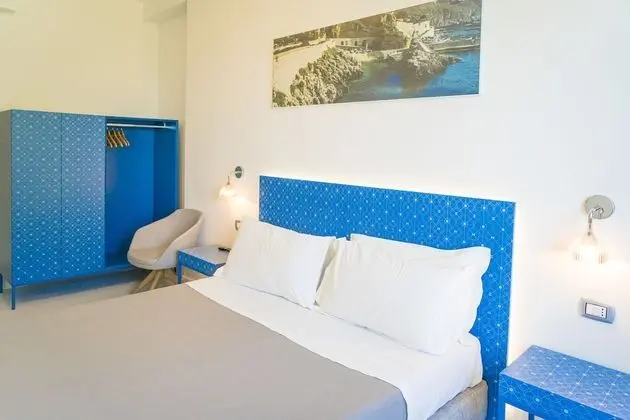 Comfort Tek Büyük Yataklı Oda, Kısmi Deniz Manzaralı