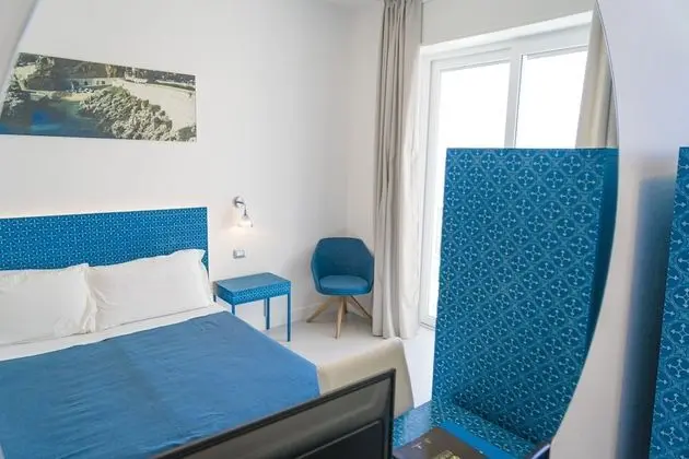Superior Tek Büyük Yataklı Oda, Balkon, Deniz Manzaralı
