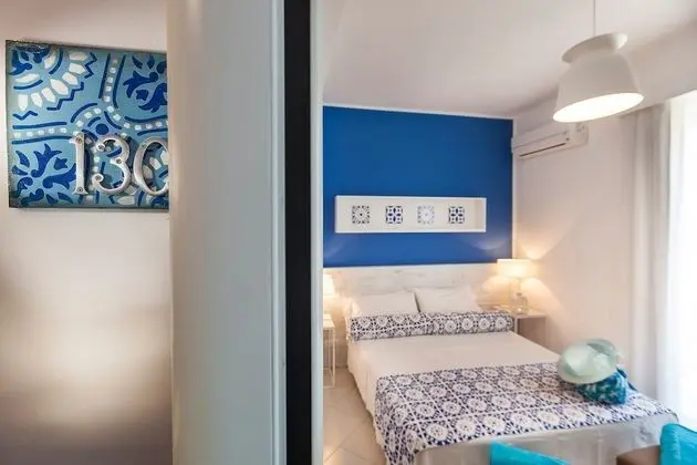 Basic Tek Büyük Yataklı Oda, Balkon, Dağ Manzaralı (Young)