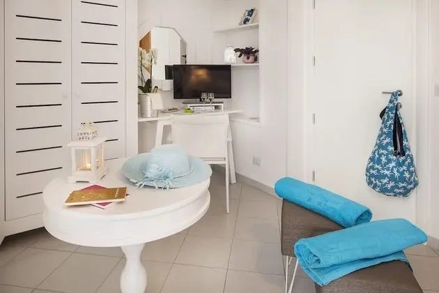 Basic Tek Büyük Yataklı Oda, Balkon, Dağ Manzaralı (Young)