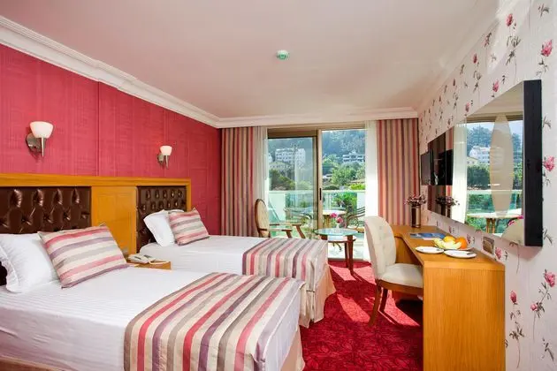 https://images.etstur.com/imgproxy/resize/2560x1440/files/images/hotelImages/etsrooms/278/Orsmaris_Boutique_Hotel_20260203144320_0.jpg