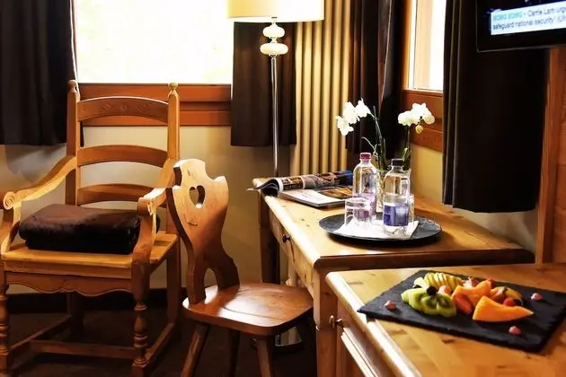 Superior Tek Büyük veya İki Ayrı Yataklı Oda