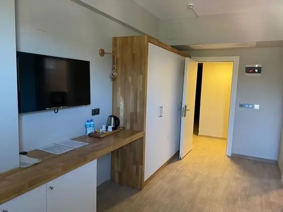 Triple, Sokak Manzaralı, Klimalı