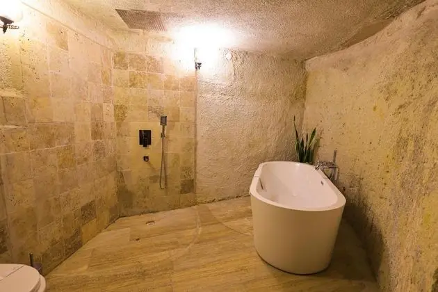Teraslı Suit Oda, Bahçe Manzaralı