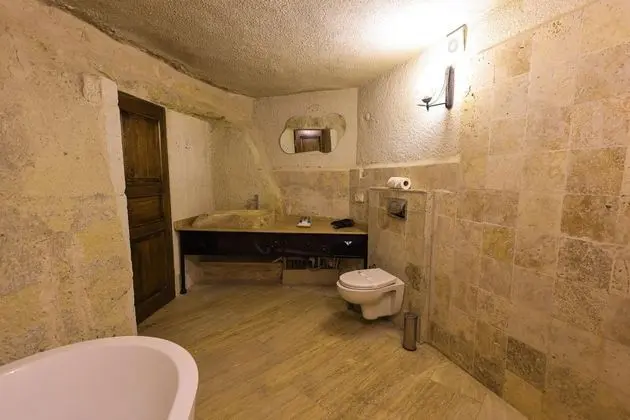 Teraslı Suit Oda, Bahçe Manzaralı