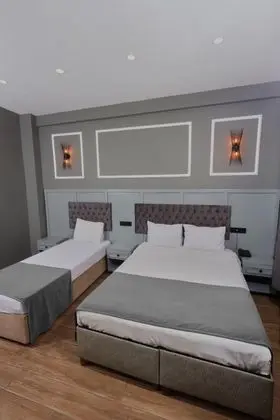 Triple, Şehir Manzaralı, Balkonlu