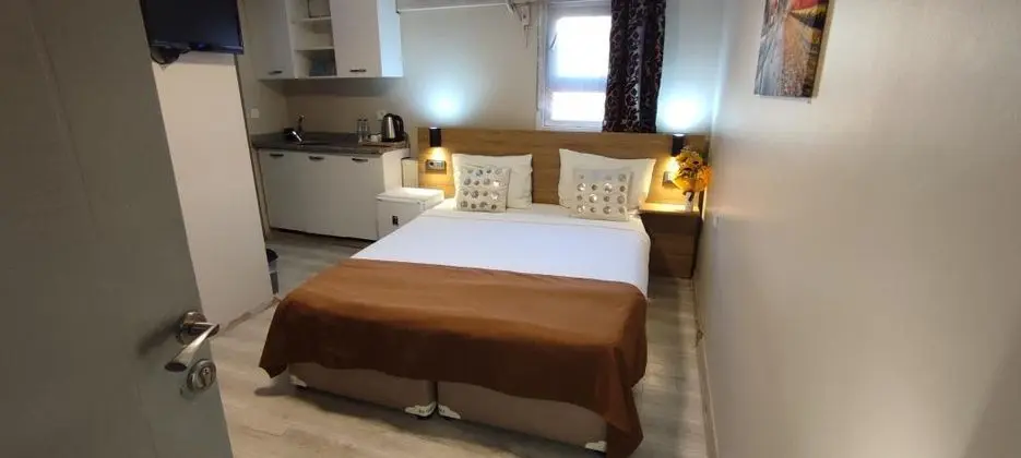 Tek Kişilik, Şehir Manzaralı, Balkonsuz