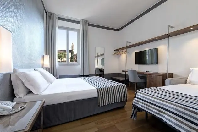 Deluxe Üç Kişilik Oda, Bahçe Manzaralı
