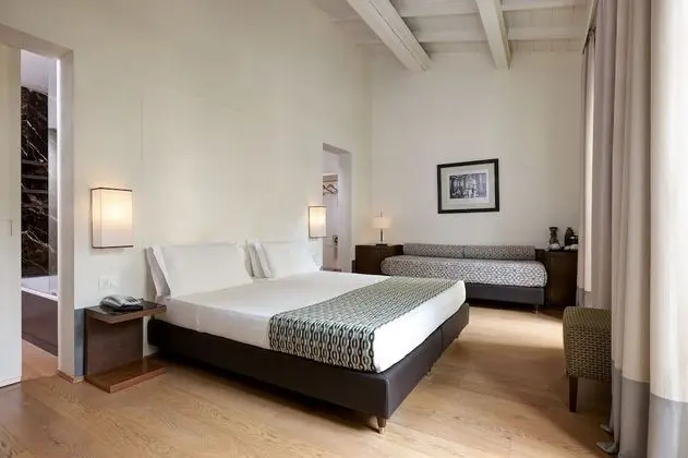 Deluxe Üç Kişilik Oda, Bahçe Manzaralı