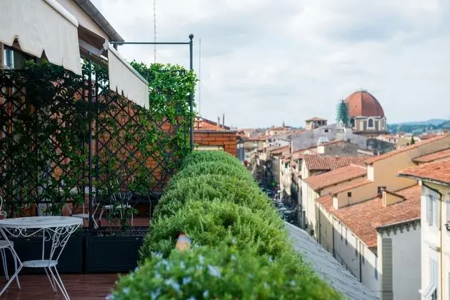 Superior Oda, Balkon