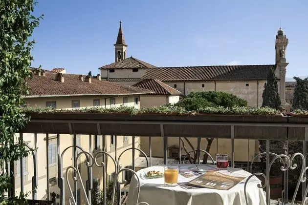 Superior Oda, Balkon