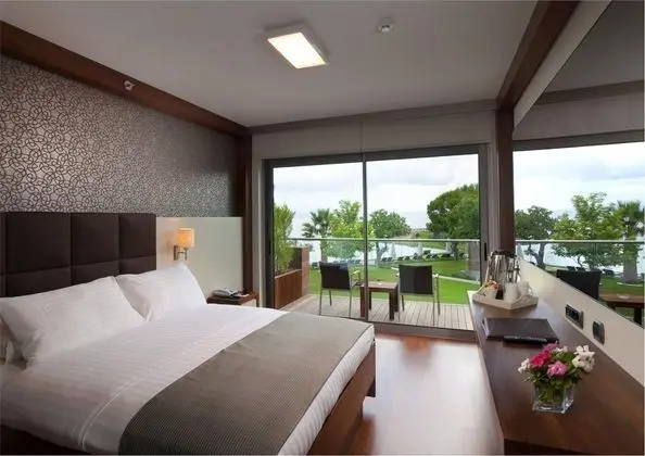 Deluxe Oda, Kısmi Deniz Manzaralı