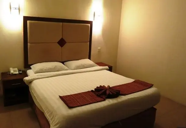 City View King Room
