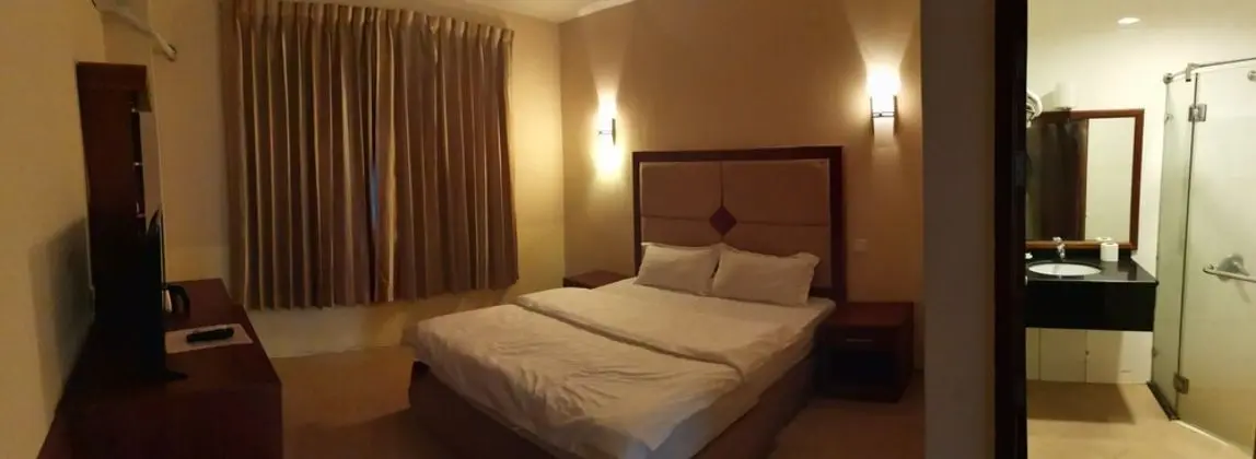 City View King Room