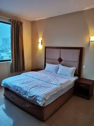 City View King Room