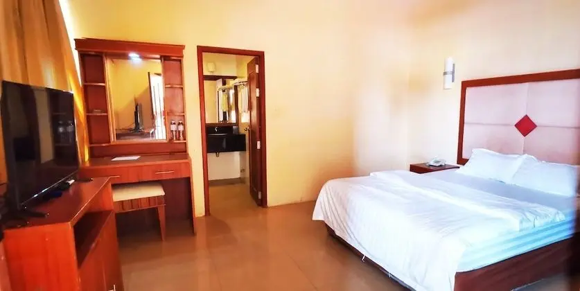 City View King Room