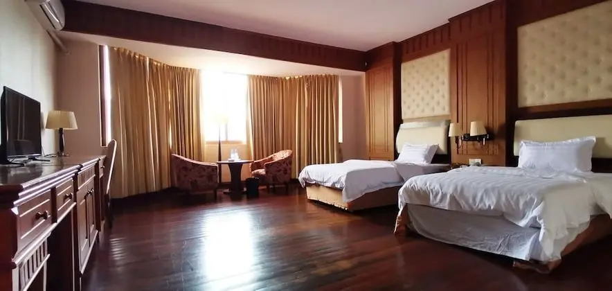 Deluxe City View Business Twin Room