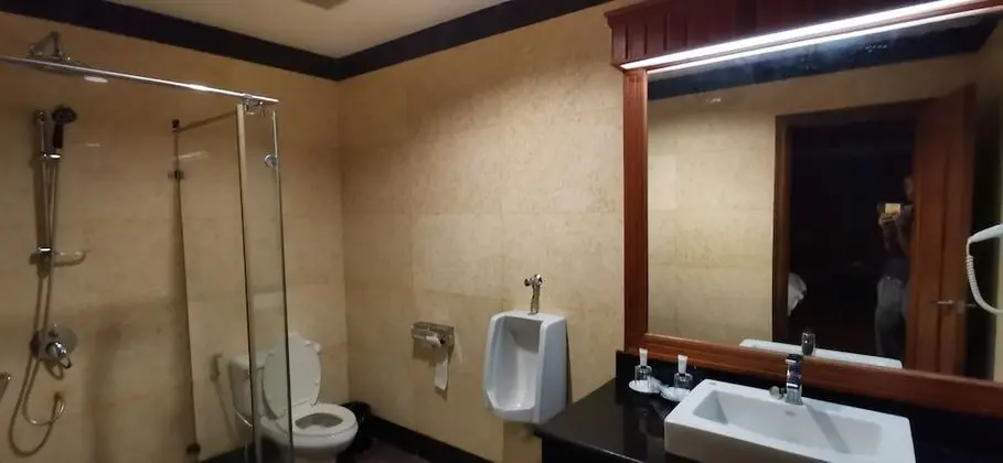 Deluxe City View Business Twin Room