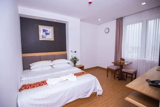 Superior Tek Büyük Yataklı Oda, Şehir Manzaralı