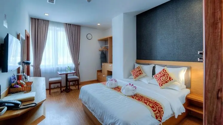 Superior Tek Büyük Yataklı Oda, Şehir Manzaralı