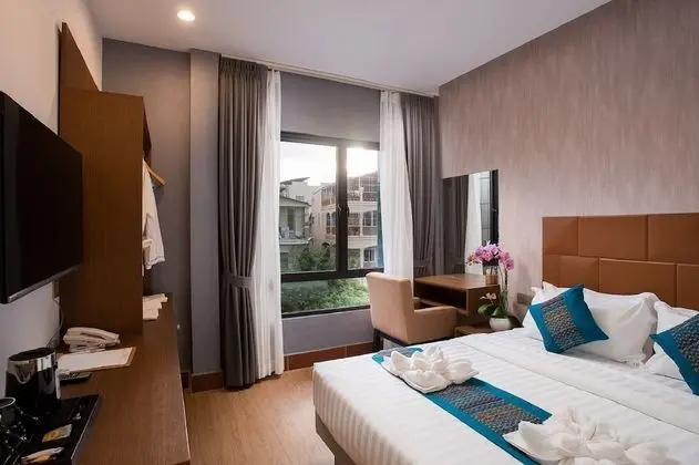 Deluxe Tek Büyük Yataklı Oda