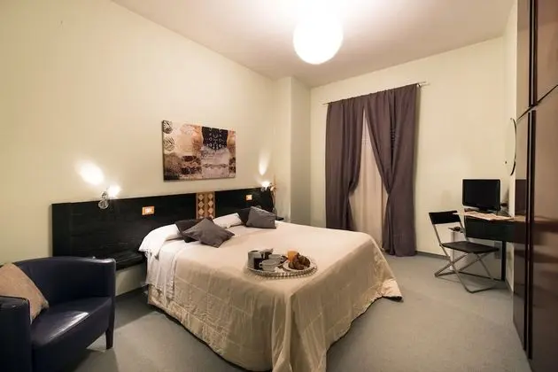 Standard Tek Büyük Yataklı Oda