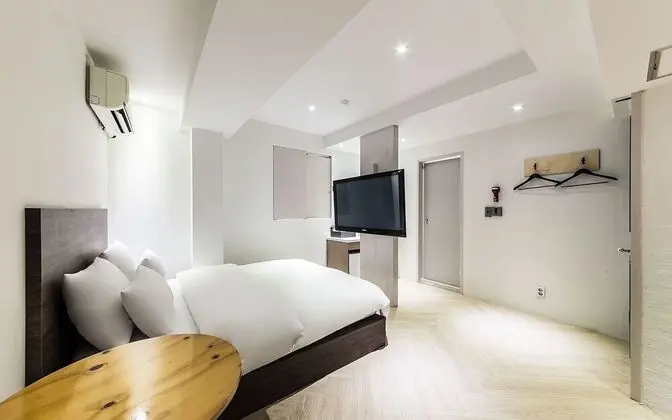 Oda (Semi-Suite room (2PC))