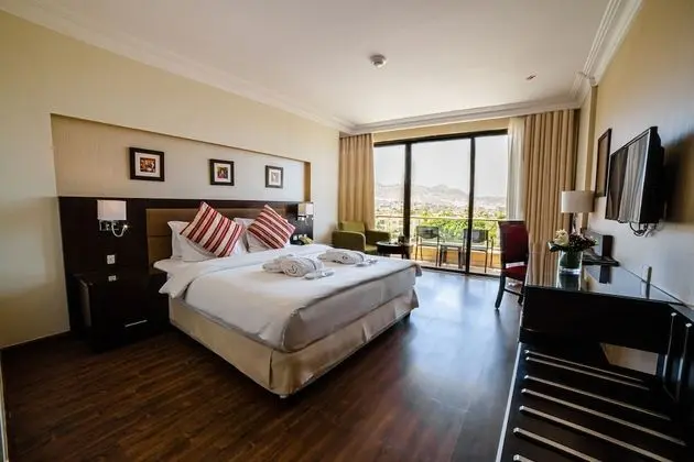 Deluxe City view Room