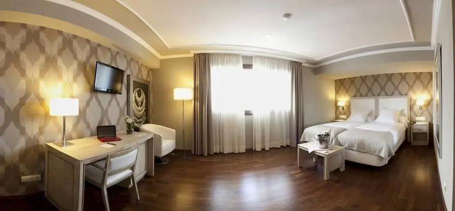 Superior Tek Büyük Yataklı Oda