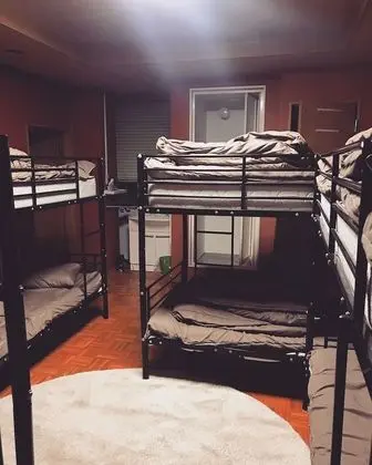 Ortak Ranzalı Oda, Sadece kadınlar için