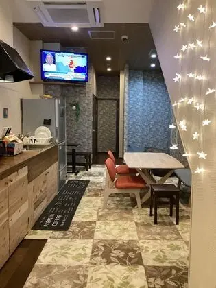 Ortak Ranzalı Oda, Karma Ranzalı Oda