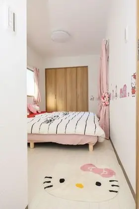 Ev (Large House with 5 rooms)