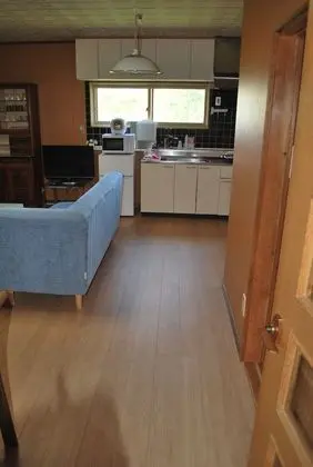Ev, Sigara İçilmez (Private Vacation)