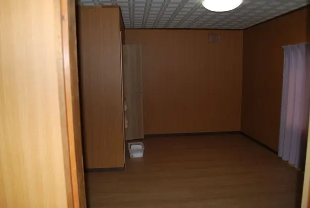 Ev, Sigara İçilmez (Private Vacation)