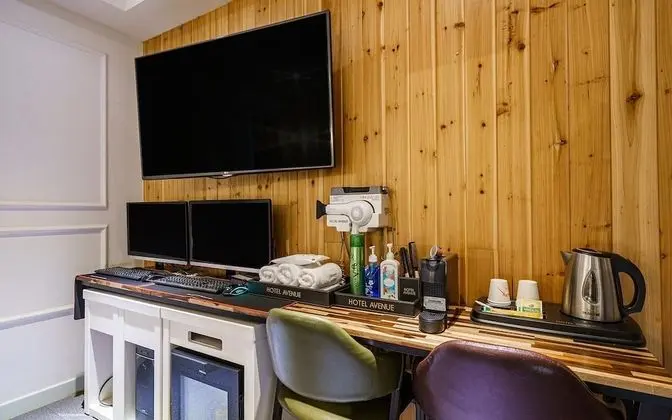 Oda (Grand Suite (70-inch TV Spa or Nespre)