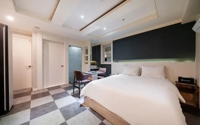 Oda (Style room(styler available))