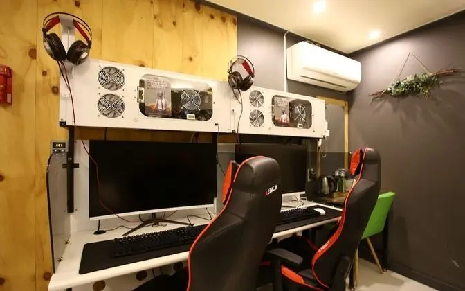 Oda (Game room (PUBG available RTX2060 gam)