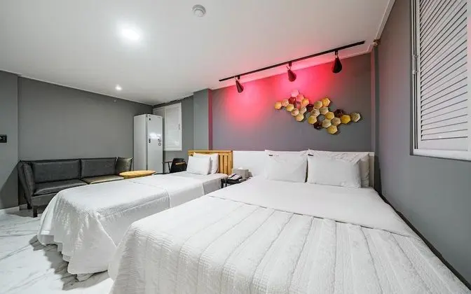 Oda (Deluxe Twin Room (OTT Available))