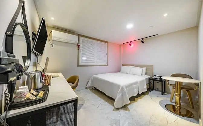 Oda (Standard Room (OTT available))