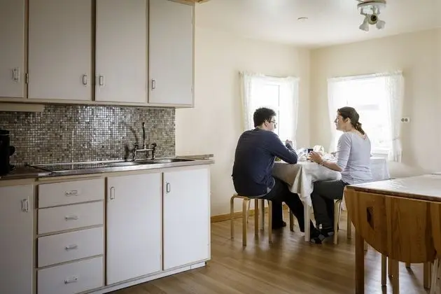 Tek Büyük veya İki Ayrı Yataklı Oda, Ortak Banyo