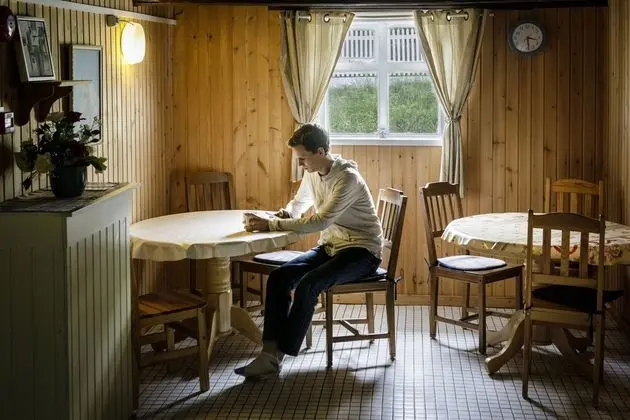 Tek Büyük veya İki Ayrı Yataklı Oda, Ortak Banyo