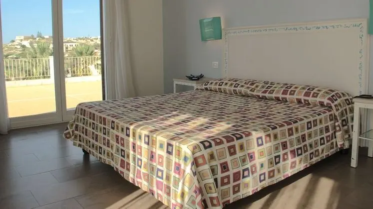 Standard Tek Büyük veya İki Ayrı Yataklı Oda