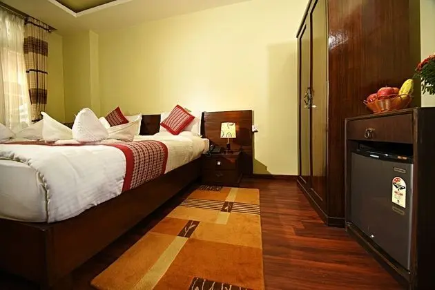 Standard Tek Büyük veya İki Ayrı Yataklı Oda