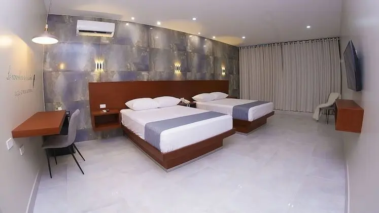 Comfort Tek Büyük Yataklı Oda, 2 Büyük (Queen) Boy Yatak, Anti Alerjik, Şehir Manzaralı