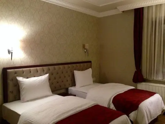 Basic Oda, 2 Tek Kişilik Yatak, Şehir Manzaralı