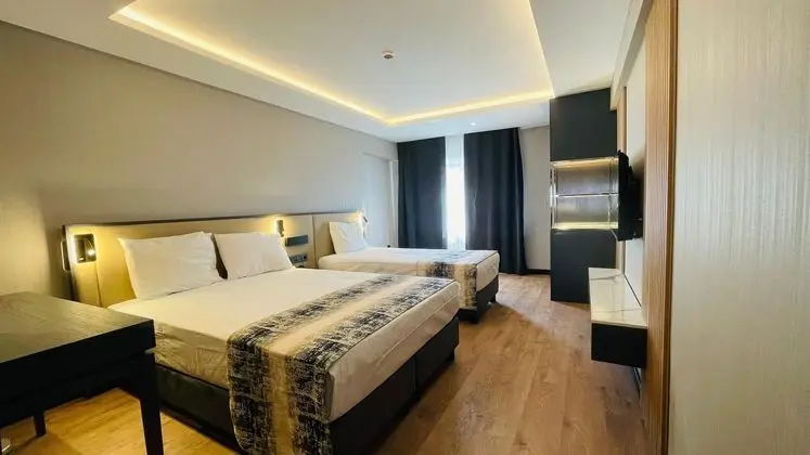 Standard Üç Kişilik Oda