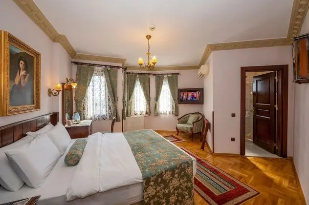 Deluxe Tek Büyük Yataklı Oda
