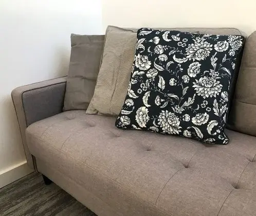Premier Oda, 1 En Büyük (King) Boy Yatak (Non pet friendly)
