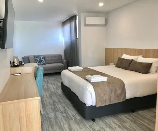 Premier Oda, 1 En Büyük (King) Boy Yatak (Non pet friendly)